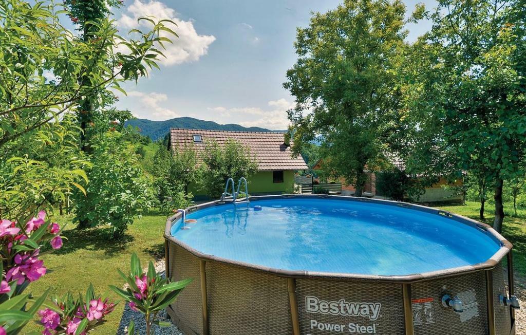 Apartamento Kuca Za Odmor Pri Brozu Kumrovec Exterior foto